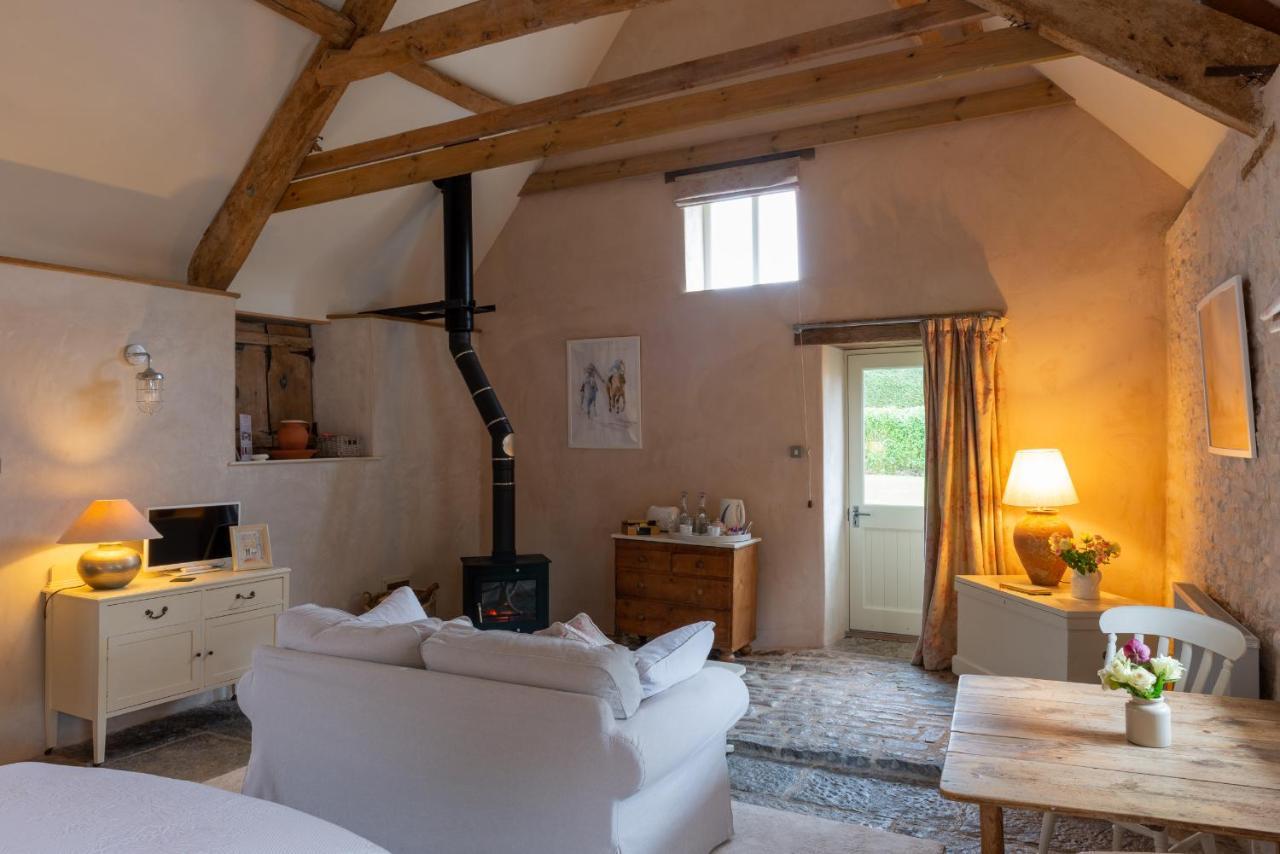 Bed and Breakfast The Barn At Amberwell Ditcheat Экстерьер фото