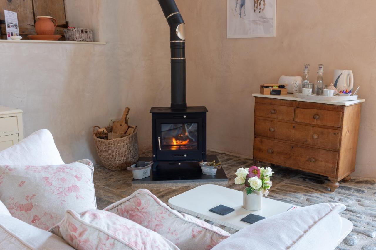 Bed and Breakfast The Barn At Amberwell Ditcheat Экстерьер фото